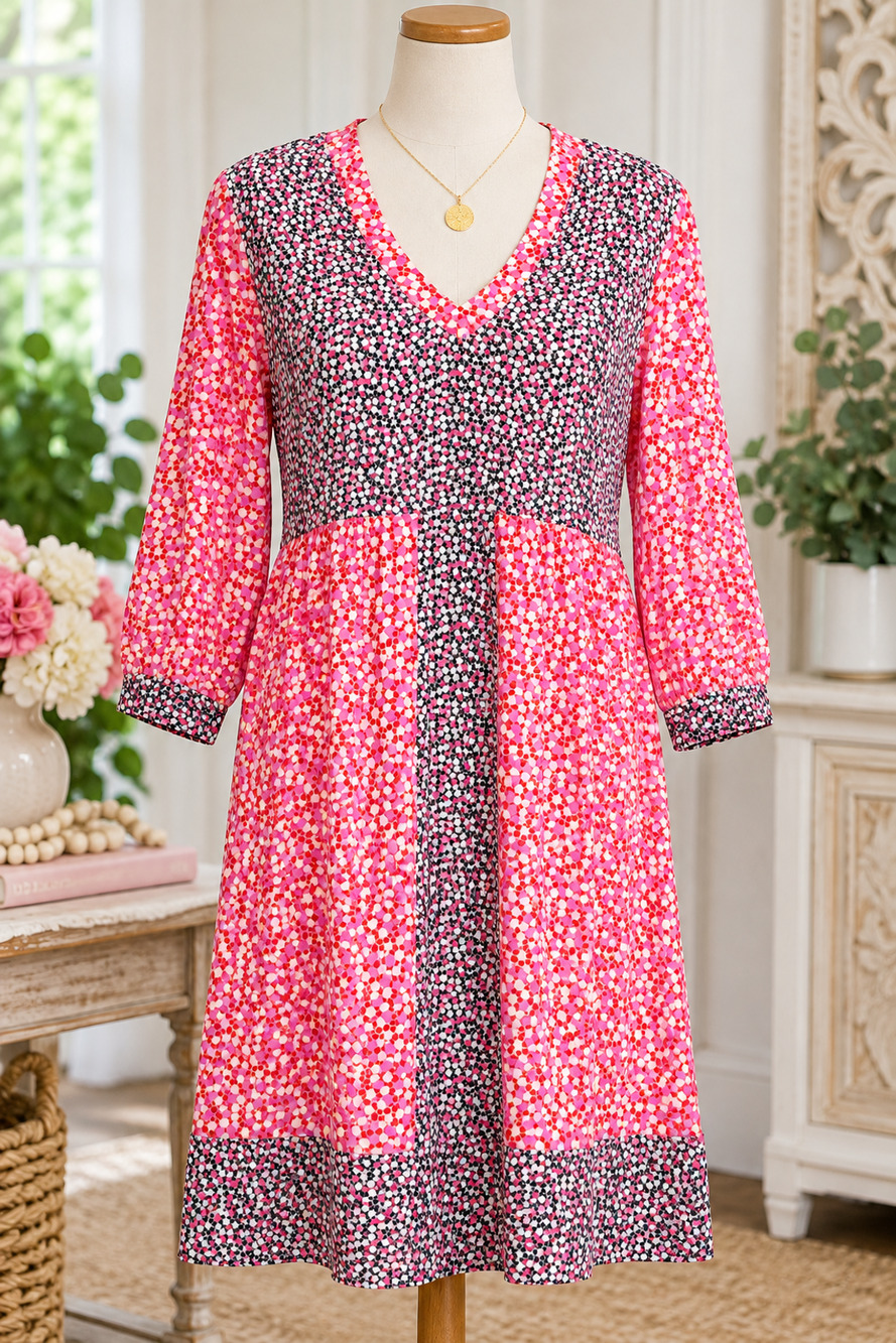 BODEN Mollie Women's size US 10 V-Neck Dotted Dress Relaxed Fit Pink Blue White